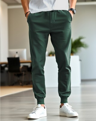 BEWAKOOF Solid Men Green Track Pants