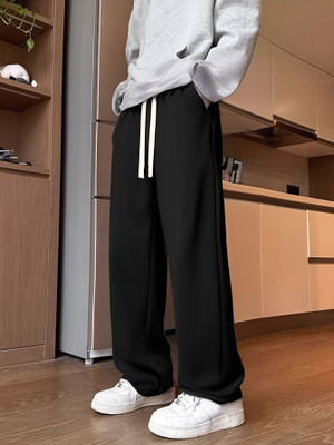 Daphne Maurier Loose Fit Men Black Trousers