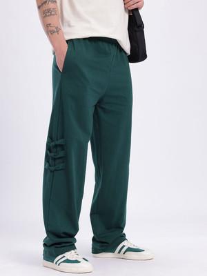 Glitchez Solid Men Green Track Pants