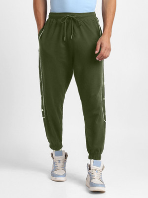 NOBERO Solid Men Green Track Pants