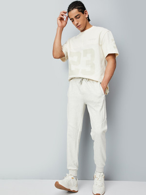 MAX Solid Men Beige Track Pants