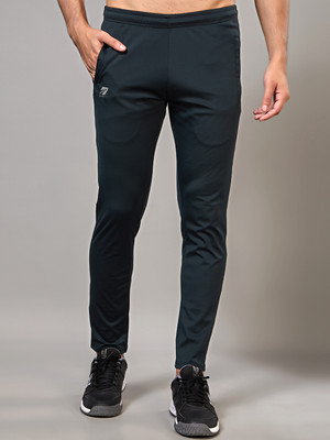 ignoFit Solid Men Green Track Pants