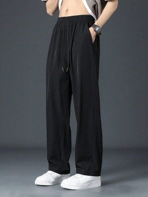 Daphne Maurier Loose Fit Men Black Trousers