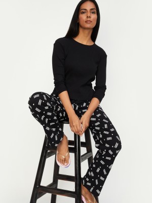 MAX Women Pyjama