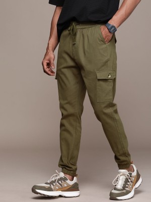 WROGN Solid Men Olive Track Pants