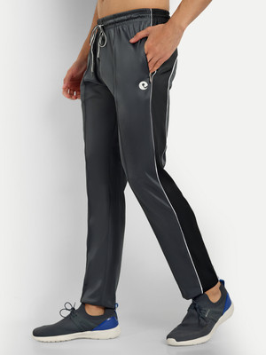 ESTRO Solid Men Grey Track Pants