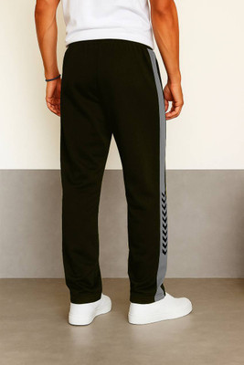 Vuzzan Solid Men Black Track Pants