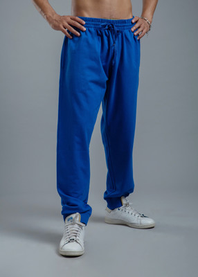 Muutos Solid Men Blue Track Pants