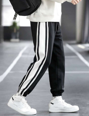 LOTHRIC Colorblock Men Black Track Pants
