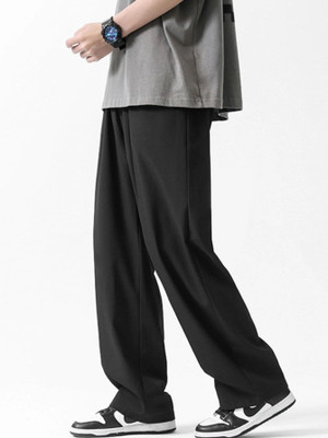 Daphne Maurier Loose Fit Men Black Trousers