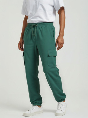 Glitchez Solid Men Green Track Pants