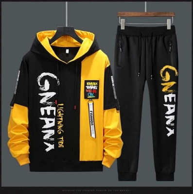 Flirty Printed Men Track Suit