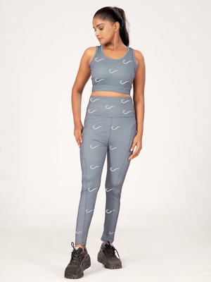 POOJARAN Printed Women Track Suit