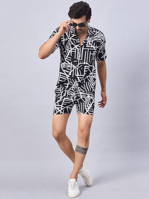 Chrome & Coral Geometric Print Men Track Suit