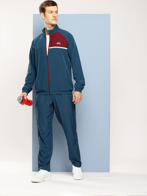 SLAZENGER Colorblock Men Track Suit For Rs. 594 @ 83 %