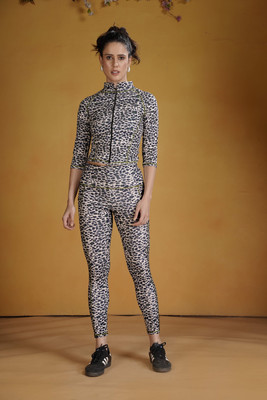 SAKARMAA Printed Women Track Suit