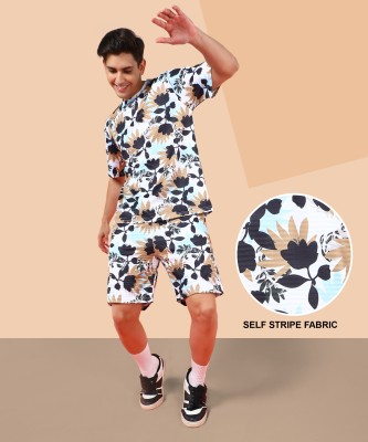 INDICLUB Men Printed Multicolor Top & Shorts Set