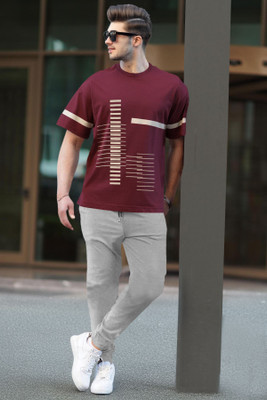 TRIPR Men Printed Maroon, Grey Night Suit Set