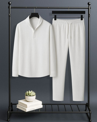 DEVU FASHION Men Solid White Night Suit Set