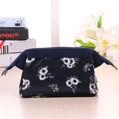 Trendegic Portable printed cosmetic makeup stationery vanity jewelry travel purse Cosmetic Bag