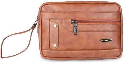 Blowzy Passport Pouch(Tan)