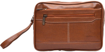 Blowzy Passport Pouch(Tan)