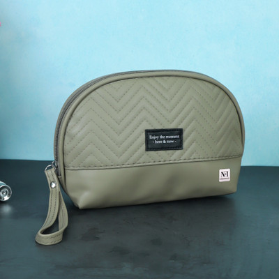 NFI essentials Cosmetic Pouch(Green)