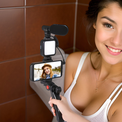 Clairbell D24_Video kit Complete Vlogging Kit with Bluetooth Remote & LED Light Tripod Kit(Black, Supports Up to 2000 g)
