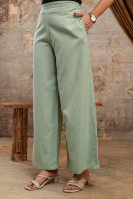 Koora Relaxed Women Light Green Trousers