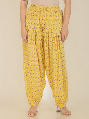 Aramya Comfort Fit Women Yellow Trousers