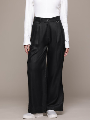 Roadster Regular Fit Women Black Trousers