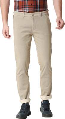 KILLER Slim Fit Men Khaki Trousers