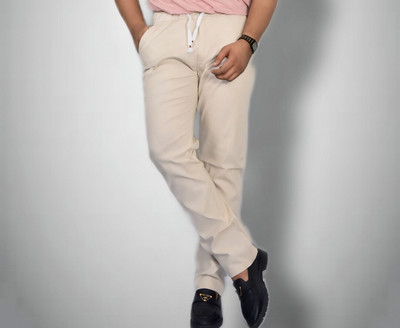 ziuniq Straight Fit Men Beige Trousers