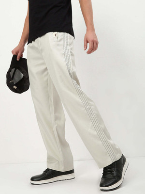 SHOWOFFFF Straight Fit Men White Trousers