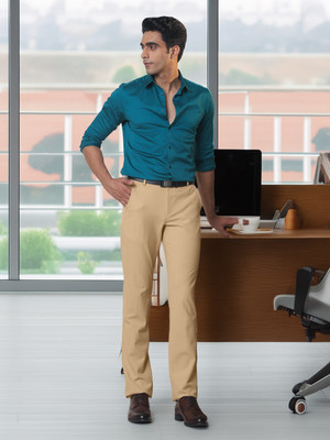 SUBTRACT Slim Fit Men Cream Trousers
