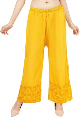 Niddleman Regular Fit Women Yellow Trousers