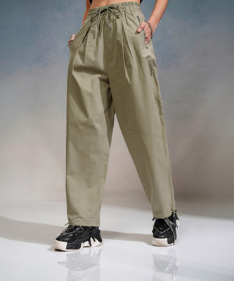 Tokyo Talkies Relaxed Women Green Trousers