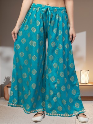 HouseOfCommon Flared Women Dark Green Trousers