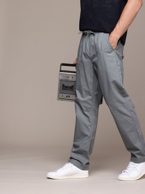 Roadster Straight Fit Men Grey Trousers