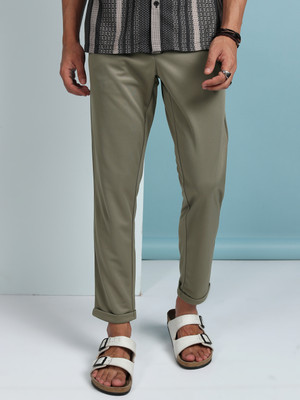 HIGHLANDER Knitted Regular Fit Men Green Trousers