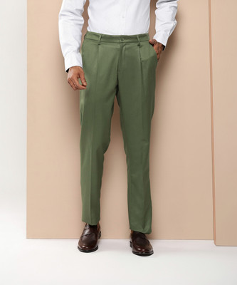 INVICTUS Slim Fit Men Green Trousers