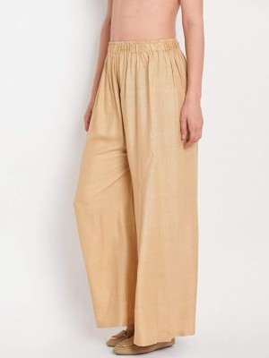 mmm Relaxed Women Beige Trousers