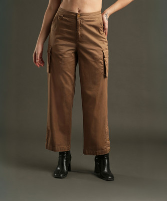 Globus Relaxed Women Beige Trousers
