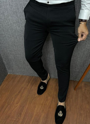 Blends Trendz Regular Fit Men Black Trousers