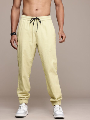 Roadster Regular Fit Men Beige Trousers