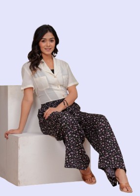 Kunj Regular Fit Women Black Trousers