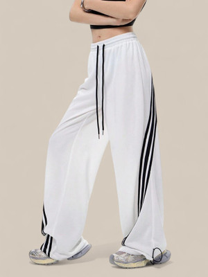 Tabadtod Loose Fit Women White Trousers