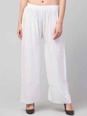 FamBee Relaxed Women White Trousers