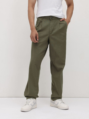 Roadster Relaxed Men Green Trousers
