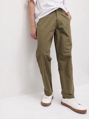 Roadster Straight Fit Men Green Trousers